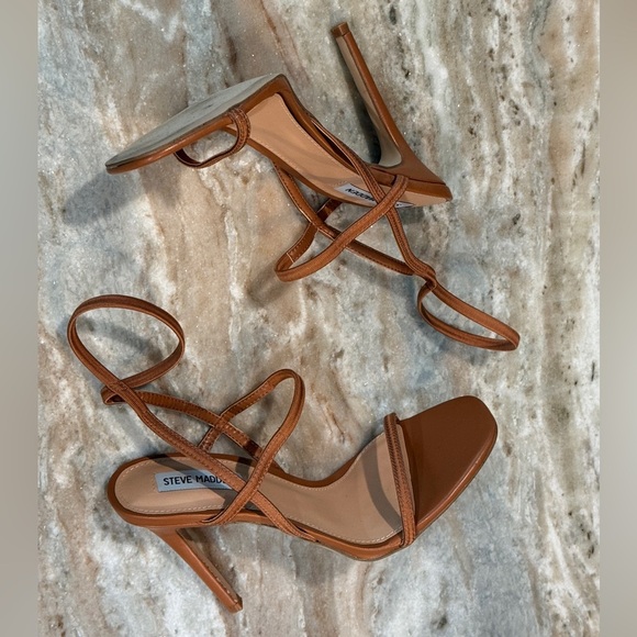 Women’s STEVE MADDEN Nectur heeled Strappy sandal in camel. Size 9.5 - Picture 7 of 7